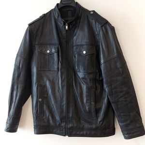 Danier Men's Leather Jacket in L/G